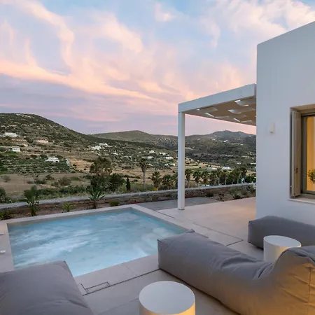 Villa Serenity Complex *