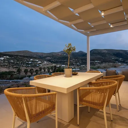 Villa Serenity Complex *