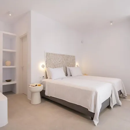 Serenity Complex Páros