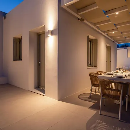 Villa Serenity Complex *